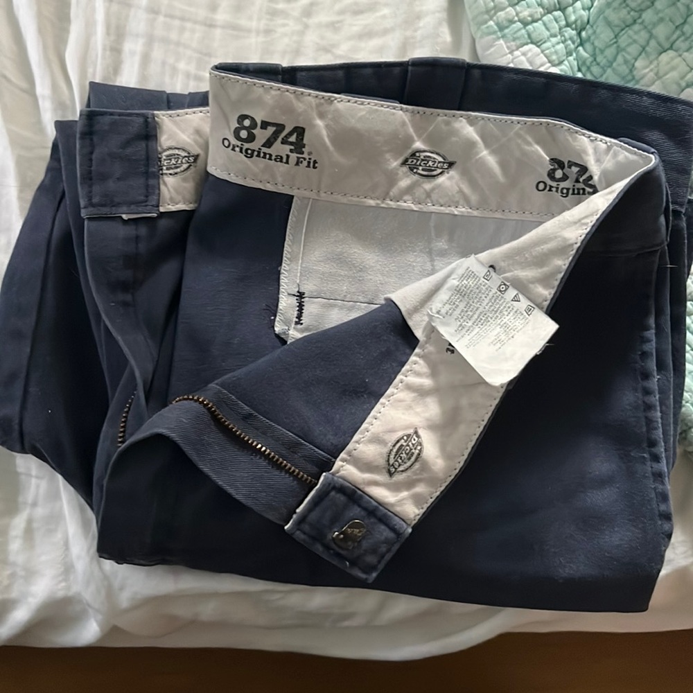 Dickies pants size 33